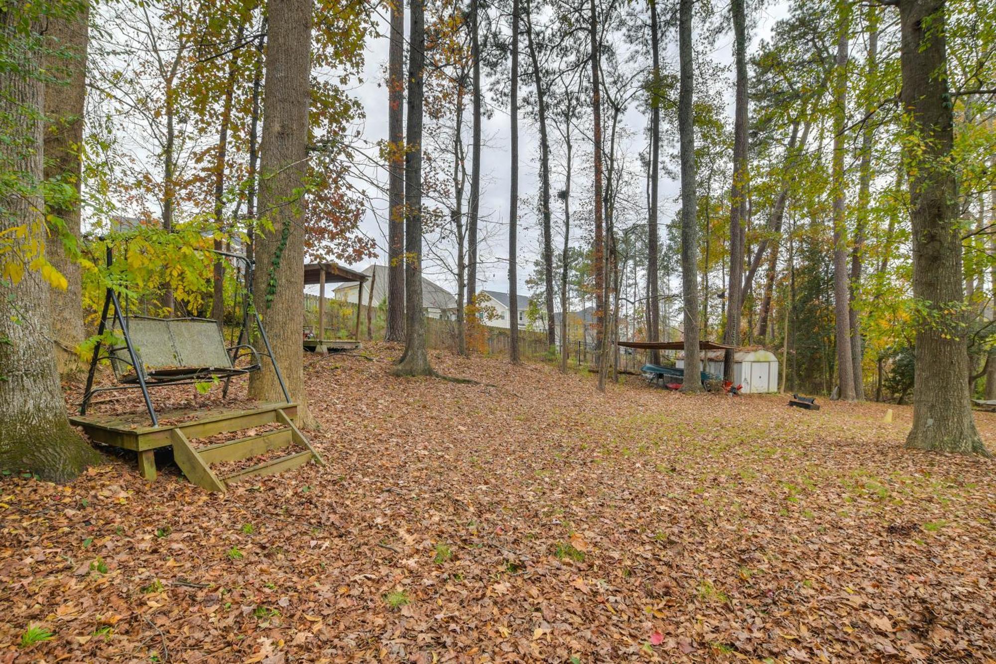 Serene Family Home With Deck In Knightdale! المظهر الخارجي الصورة